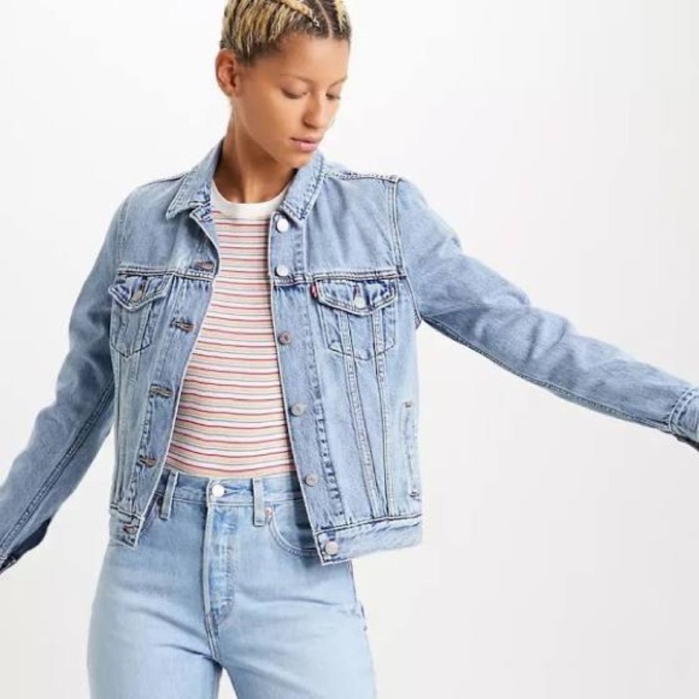 Levi’s Oversized Jean Jacket